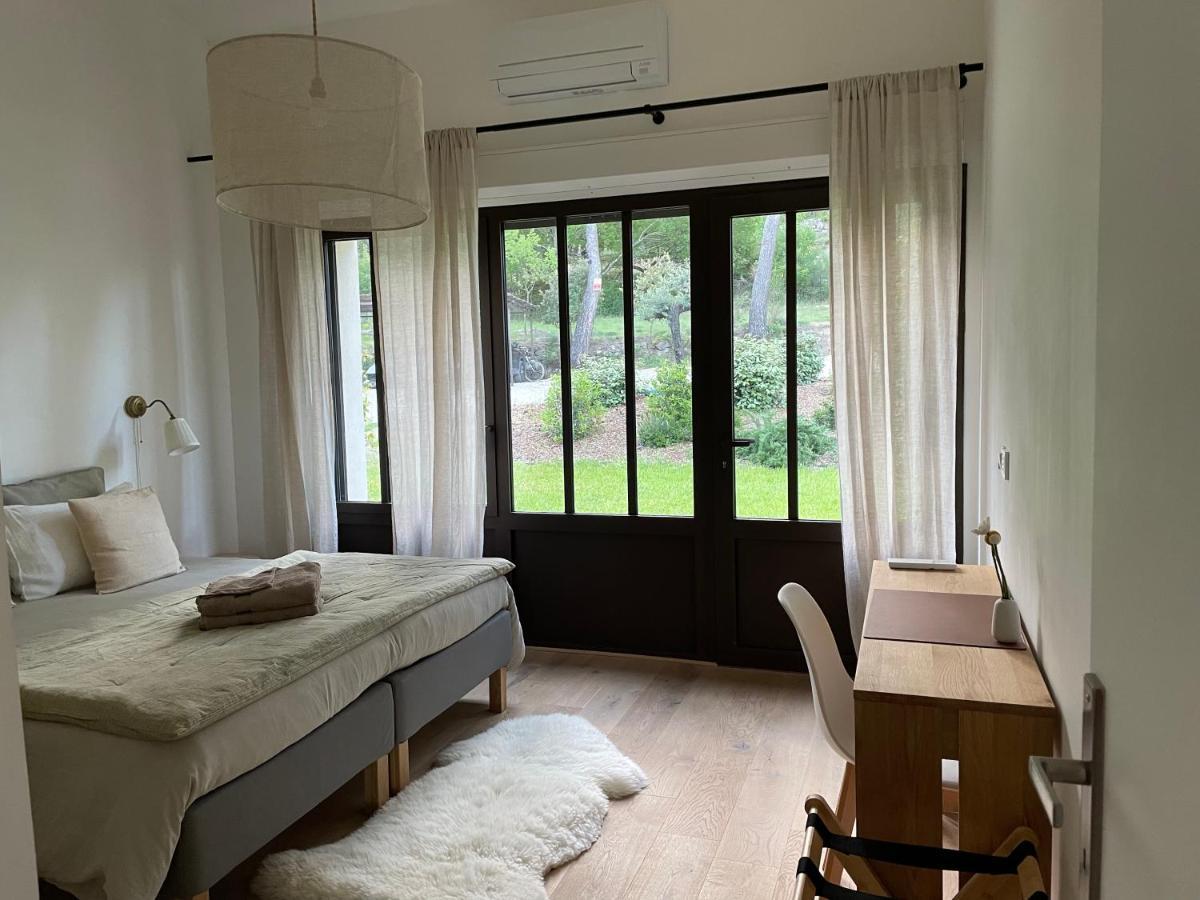 La Bergerie Du Roy-Chambres D'Hotes- Rognes Ngoại thất bức ảnh